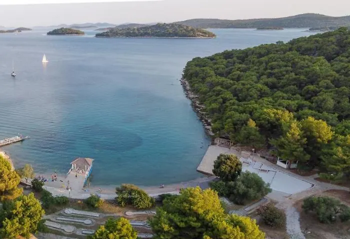 דירה The Garden טיסנו